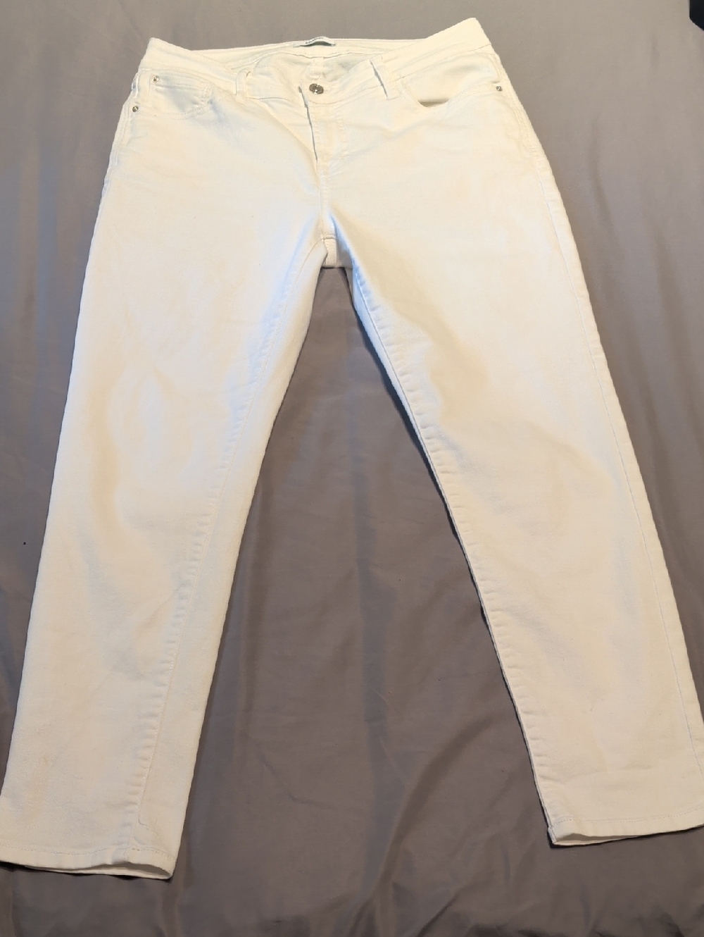 NWOT Kensie White Straight-Leg Jeans - Picture 10 of 12